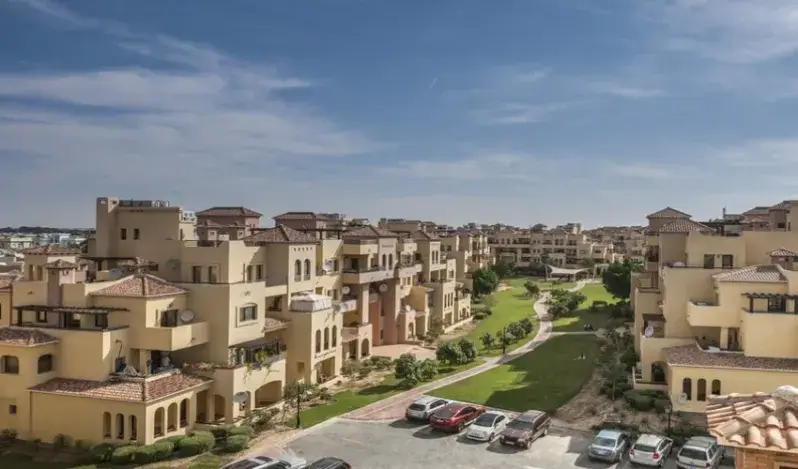 Al Warqa 1 Location and Connectivity