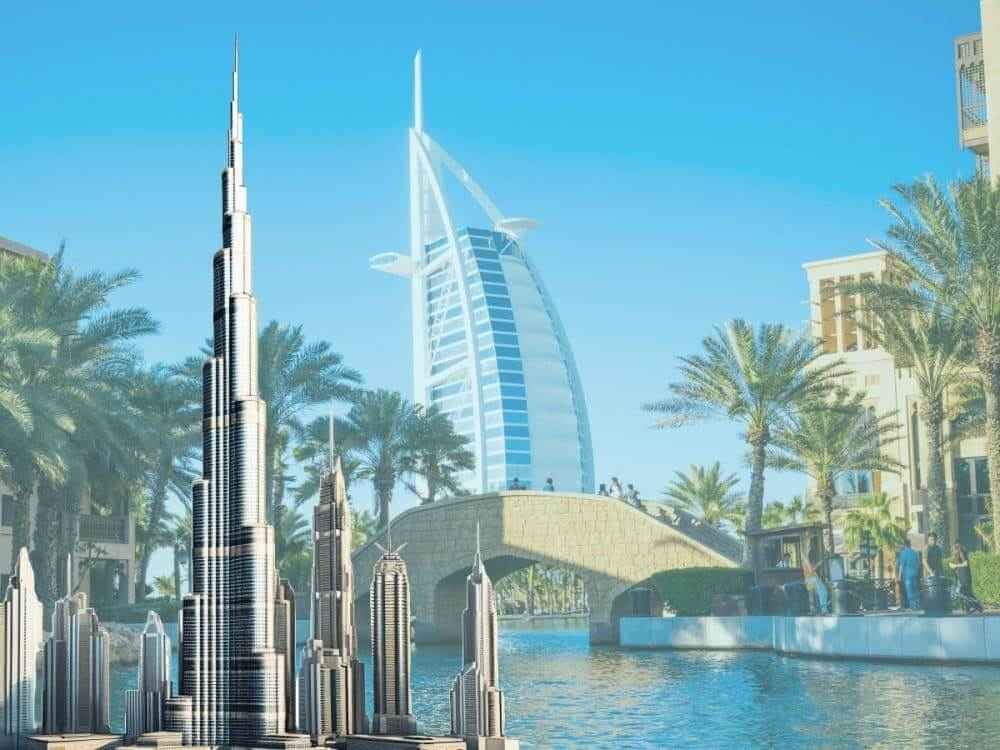 Dubai Climate and Living Conditions