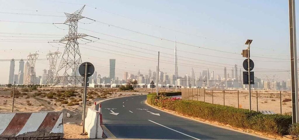 Nad Al Sheba 1 Location and Connectivity
