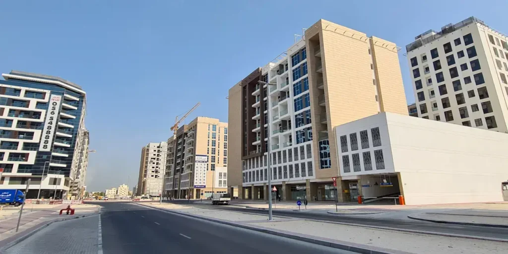 Jumeirah Garden City Location and Strategic Connectivity